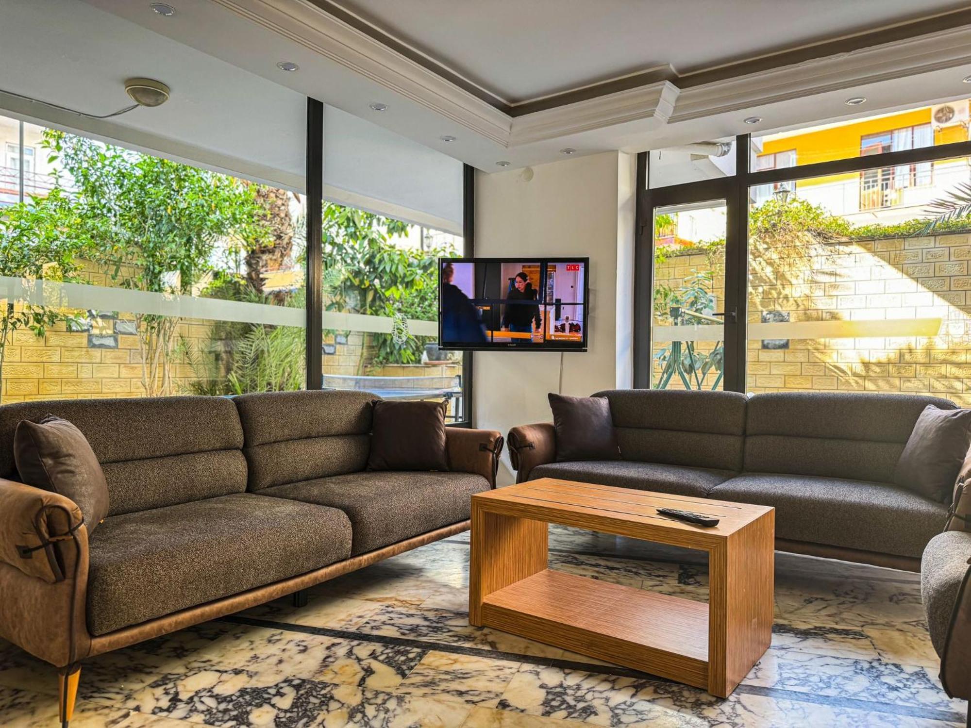 Casa Cleo Suit Hotel 阿拉尼亚 外观 照片